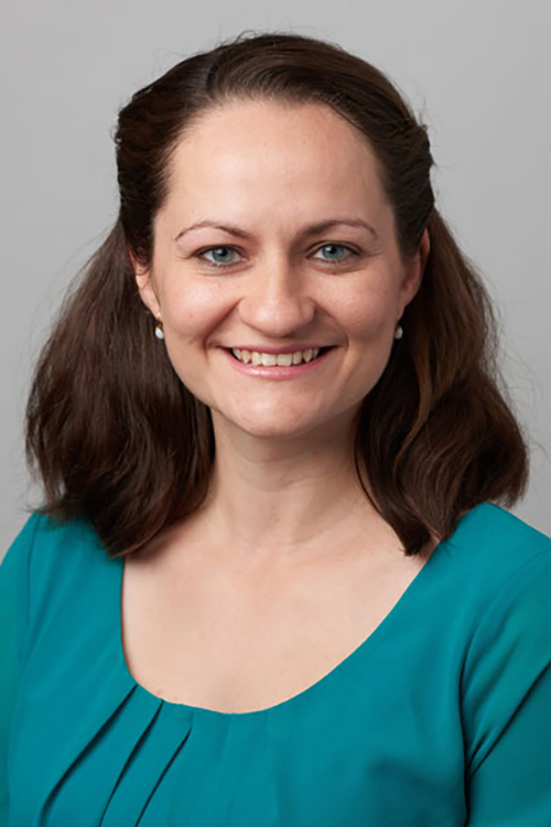 Ashley Wagner Headshot