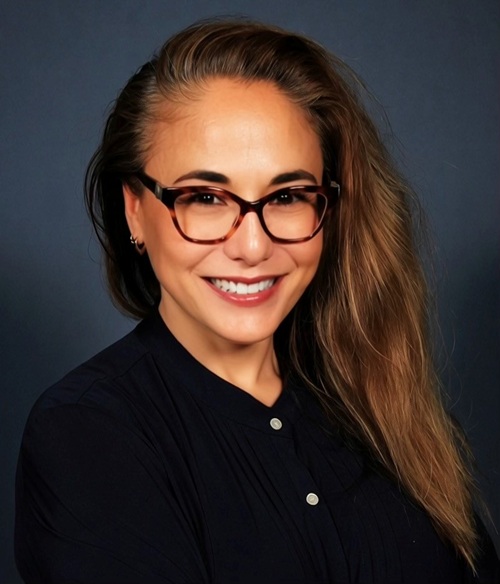 Suzanne Takeuchi
